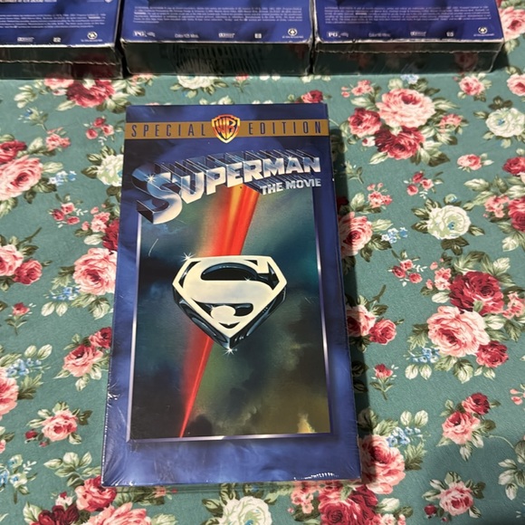 SUPERMAN THE MOVIE 🍿 Collection! VHS 📼 factory sealed, unopened VHS movies lot - Picture 6 of 10